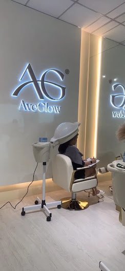 Aveglow Scalp Management
